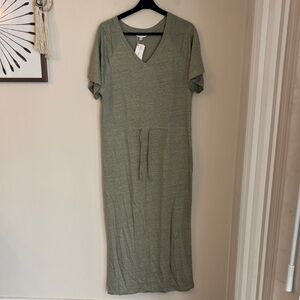 Olive sage Green 100% Linen V-Neck Maxi Dress Womens M/L NWT Summer vacation